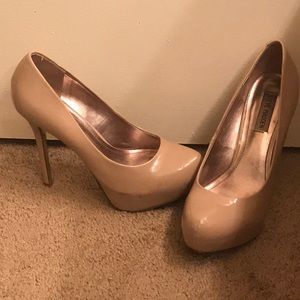 Steve Madden Pumps